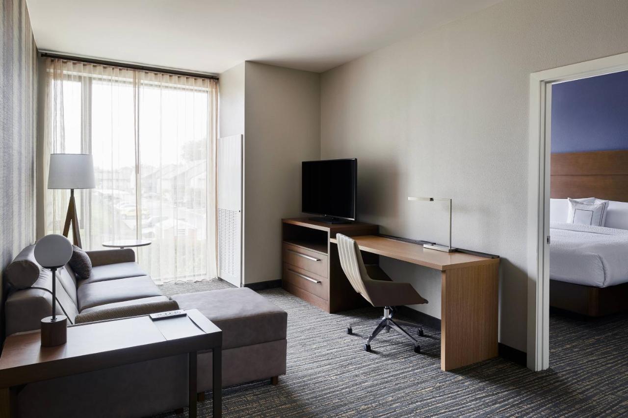 Residence Inn By Marriott Dallas By The Galleria Exterior foto
